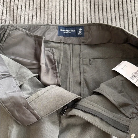 Abercrombie Baggy Trousers (32x28) - Picture 3 of 6